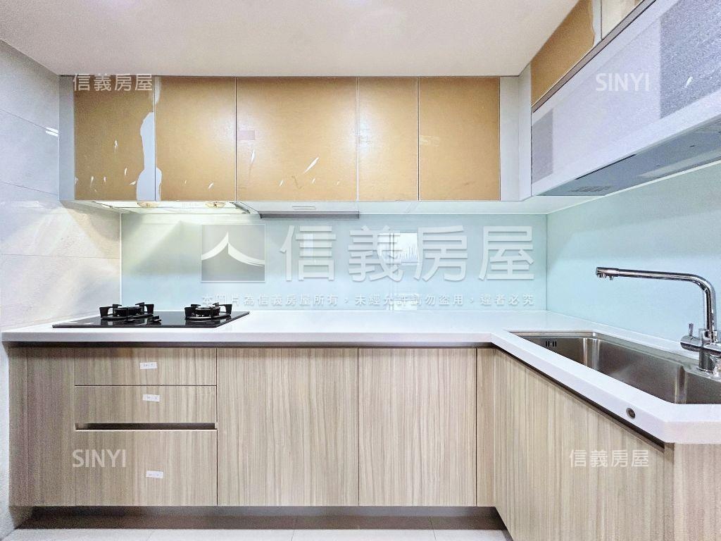 【降價】聚佳大砌三房平車房屋室內格局與周邊環境