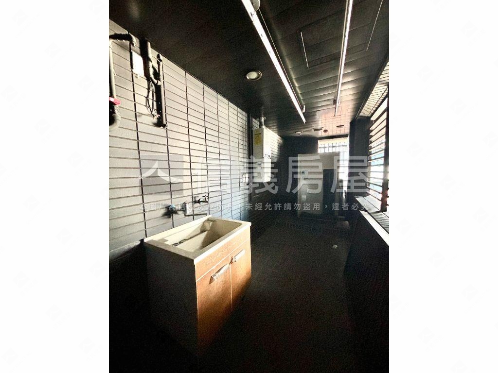 專約·誠售忠泰鋼骨明日博房屋室內格局與周邊環境