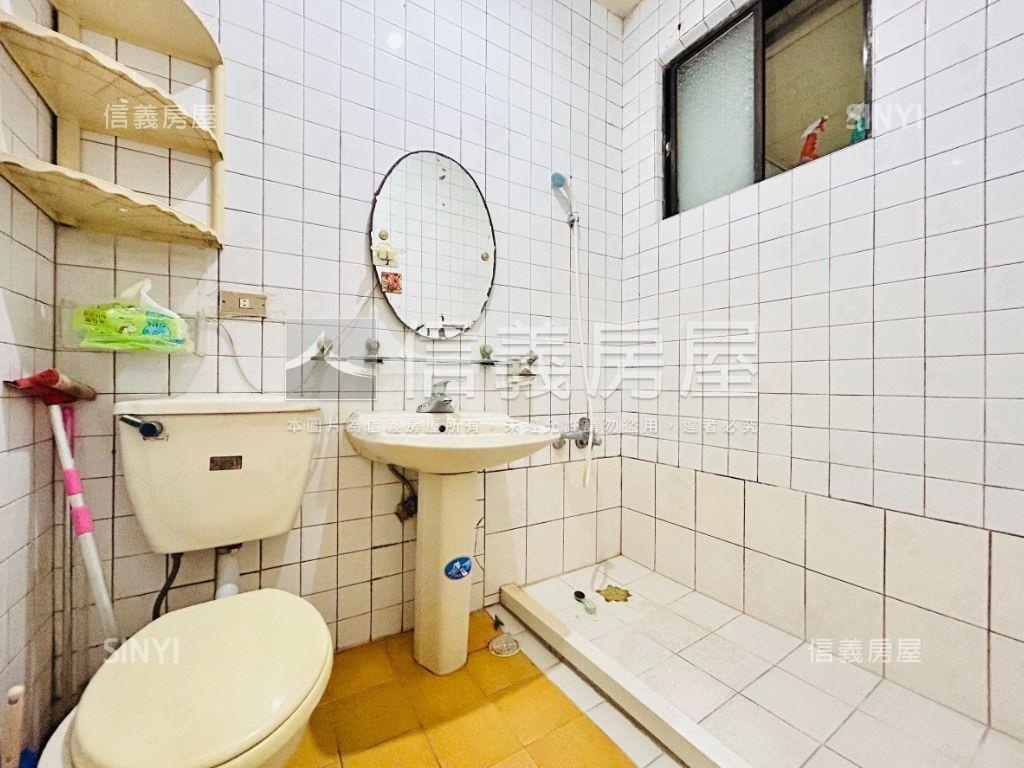成功路２樓起家厝美寓房屋室內格局與周邊環境