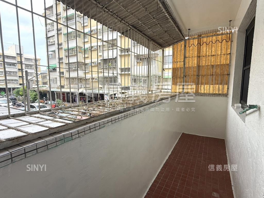 森寓二樓三房前後陽台房屋室內格局與周邊環境
