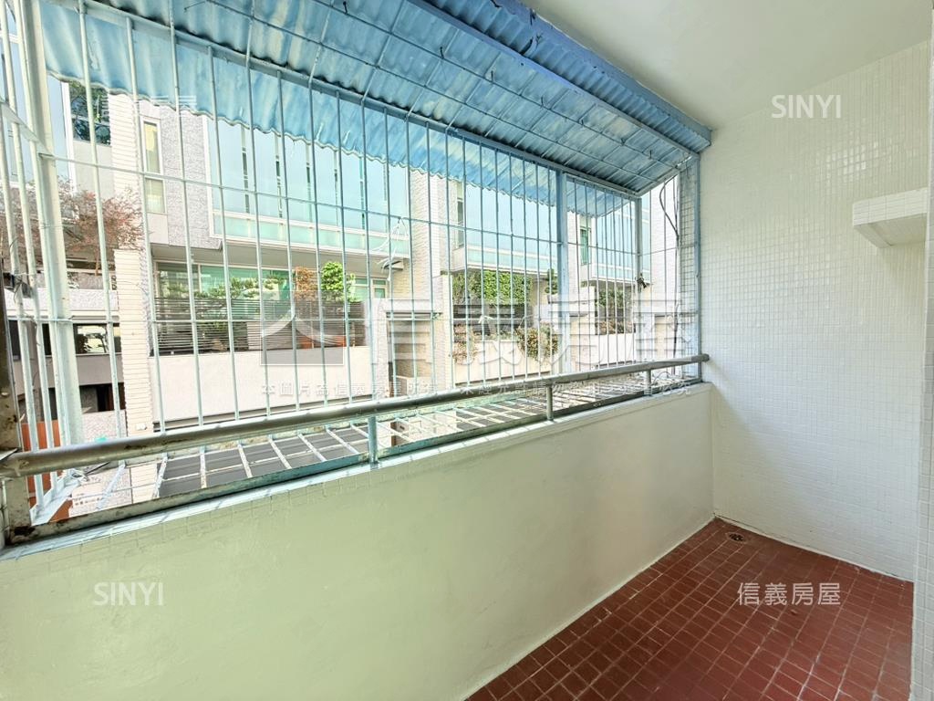 東區２Ｆ三房自在寓房屋室內格局與周邊環境