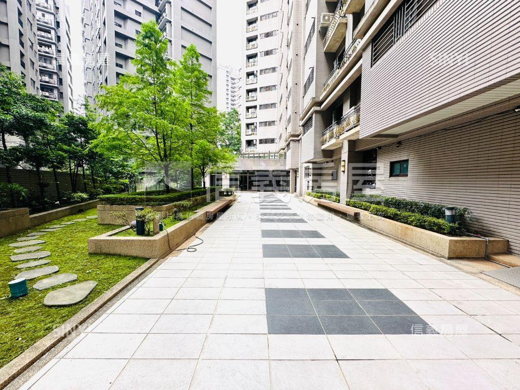 仁愛溫馨四房雙車位房屋室內格局與周邊環境