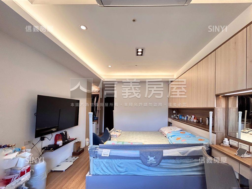 Ａ９高樓採光★帝王向四房房屋室內格局與周邊環境