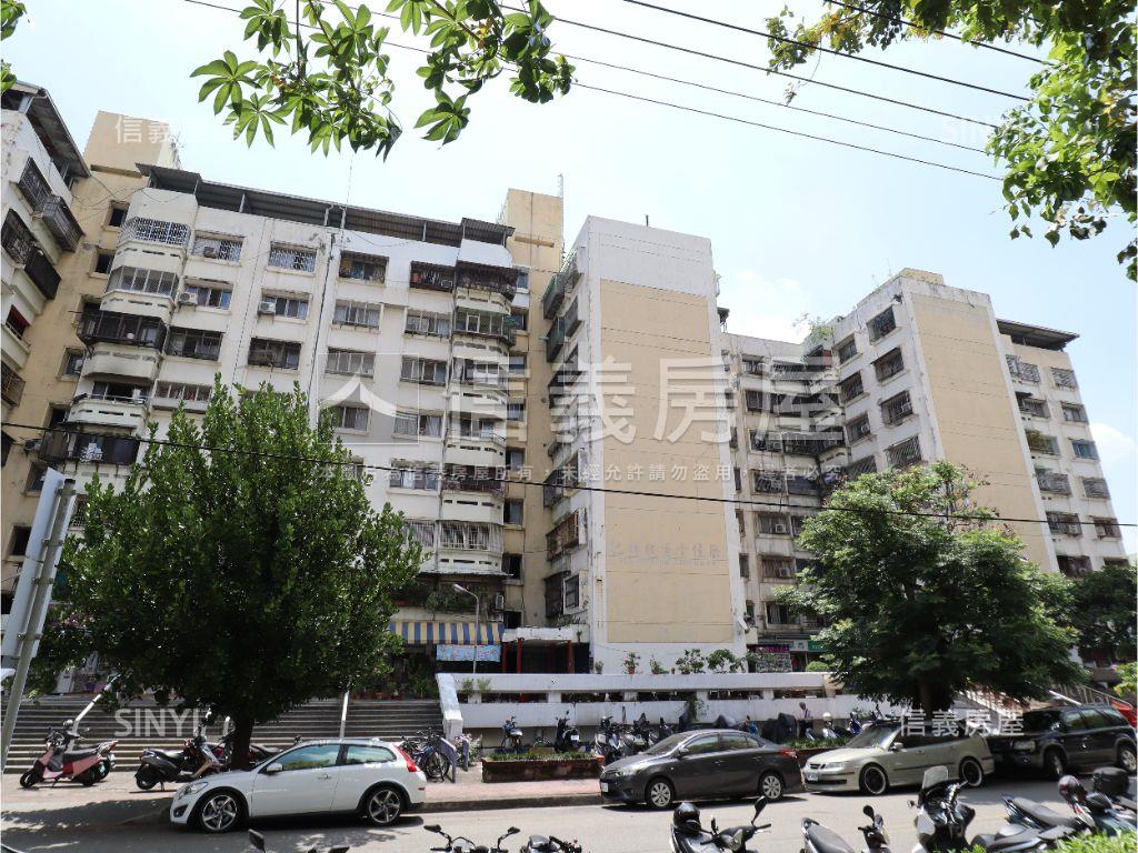 公園旁優質一樓工作室住店房屋室內格局與周邊環境