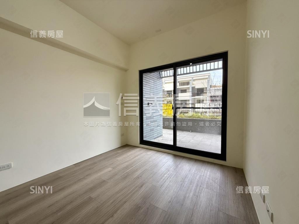 順天豐華低總價露臺戶房屋室內格局與周邊環境