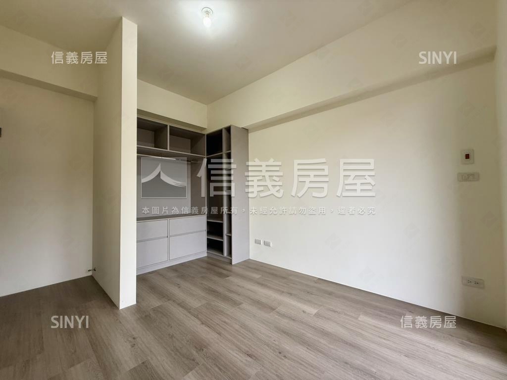 順天豐華低總價露臺戶房屋室內格局與周邊環境