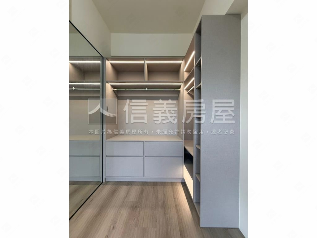 順天豐華低總價露臺戶房屋室內格局與周邊環境