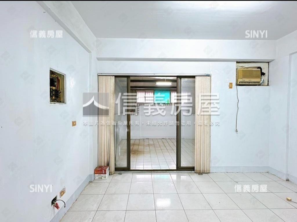 仁武大同二街低總價透天房屋室內格局與周邊環境