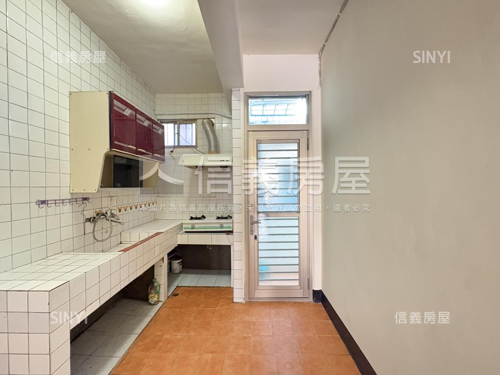 專任天母低總價公寓房屋室內格局與周邊環境