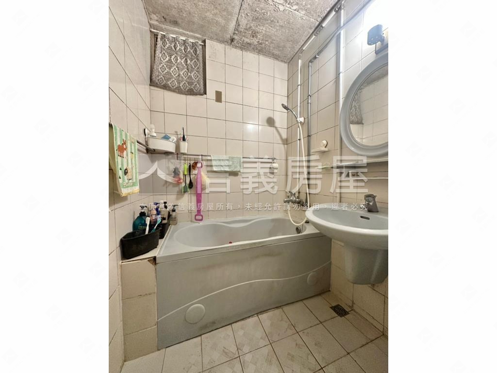 專任【稀有七張靜巷公寓】房屋室內格局與周邊環境