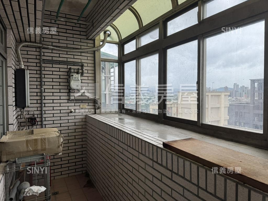 森活大市＊美景３房珠寶盒房屋室內格局與周邊環境