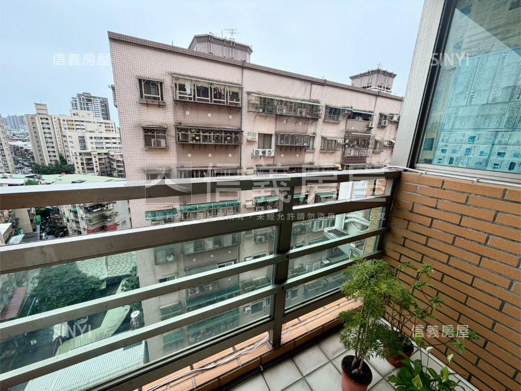 皇后大道邊間三房房屋室內格局與周邊環境