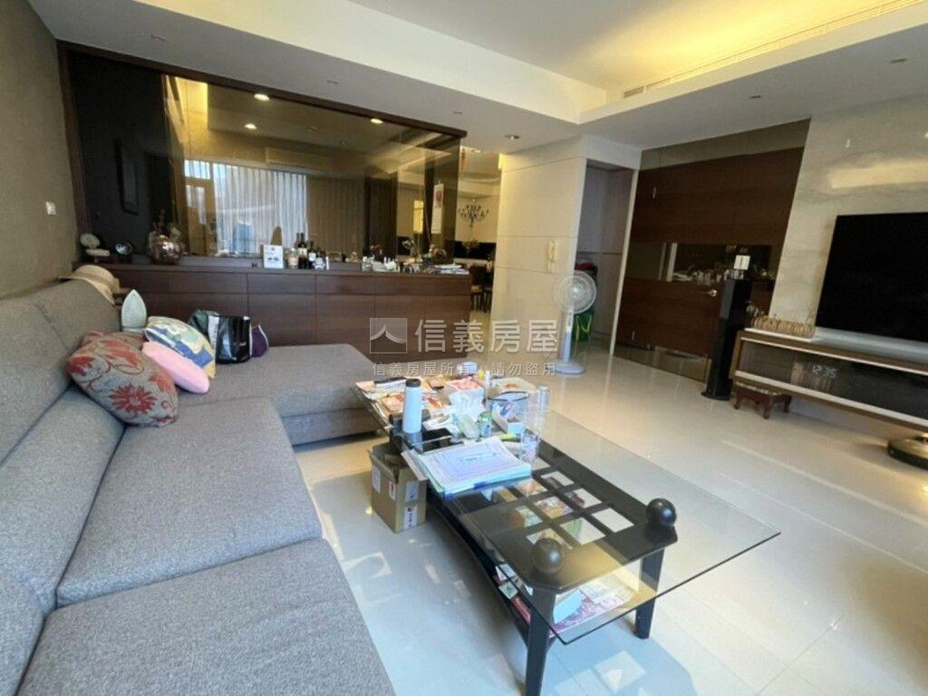 『新接』市府３樓美居房屋室內格局與周邊環境