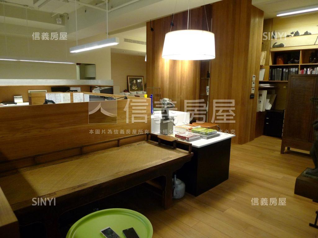 世界心邊間精品美辦房屋室內格局與周邊環境