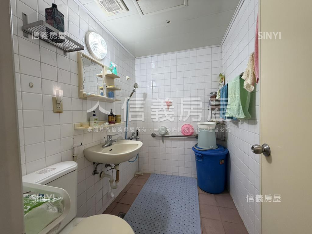 國泰方正一樓房屋室內格局與周邊環境