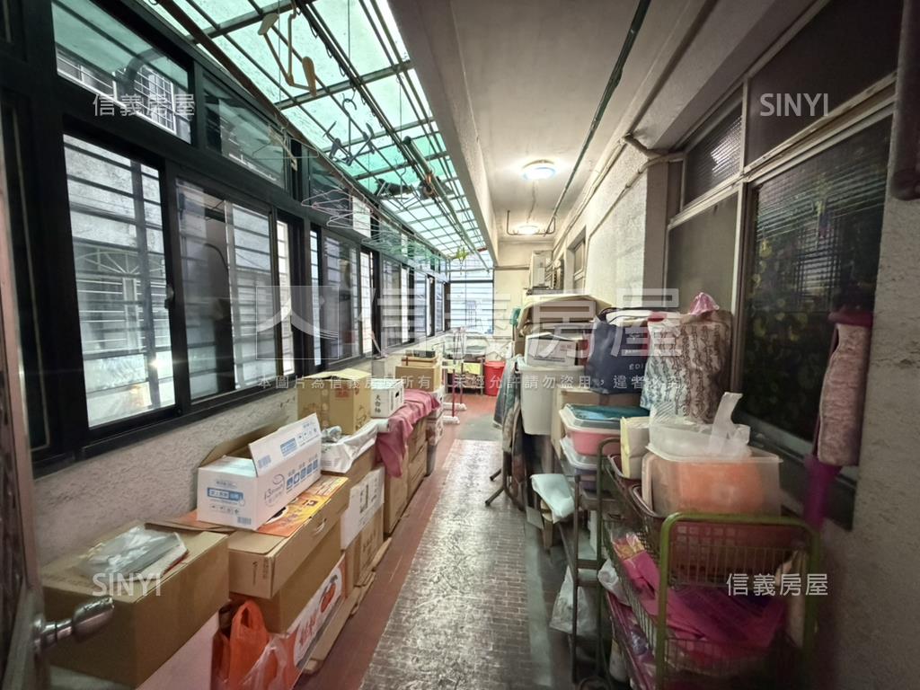 國泰方正一樓房屋室內格局與周邊環境
