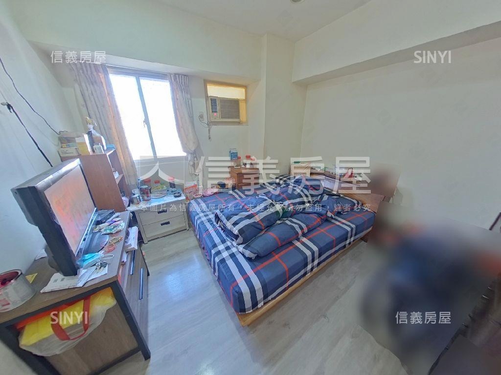 極品✪三房車位雙衛浴開窗房屋室內格局與周邊環境