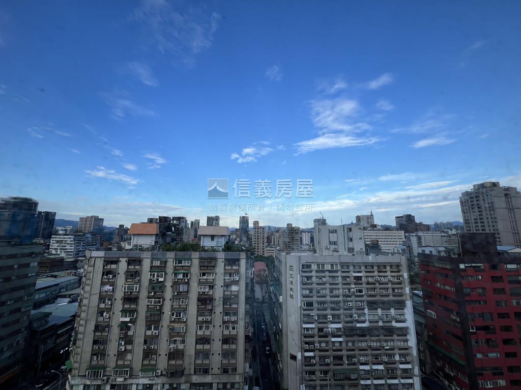 ［翡翠］高樓２房美宅房屋室內格局與周邊環境