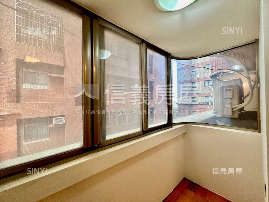 荷蘭村溫馨三房房屋室內格局與周邊環境