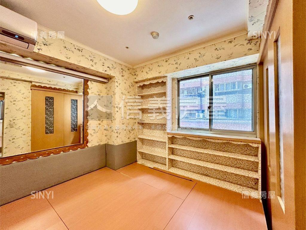 荷蘭村溫馨三房房屋室內格局與周邊環境