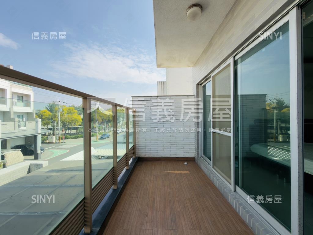 出門公園。十二米路採光墅房屋室內格局與周邊環境