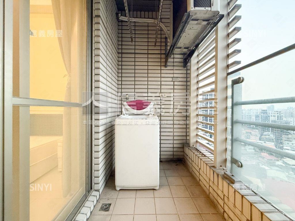 【專任】南方之星高樓景觀房屋室內格局與周邊環境