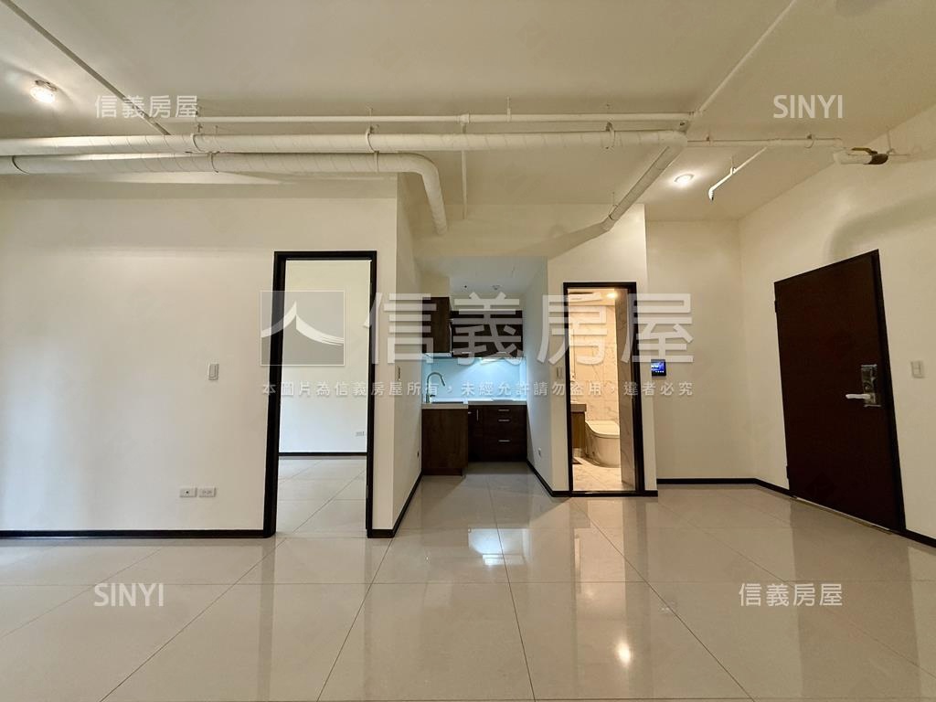 安家藏玉低總稀有綠蔭房屋室內格局與周邊環境