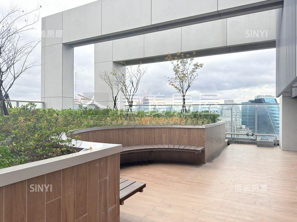 安家藏玉低總稀有綠蔭房屋室內格局與周邊環境