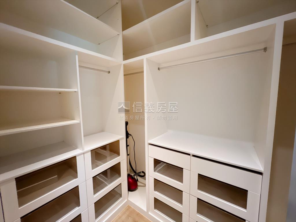 新巨蛋精美裝潢房屋室內格局與周邊環境