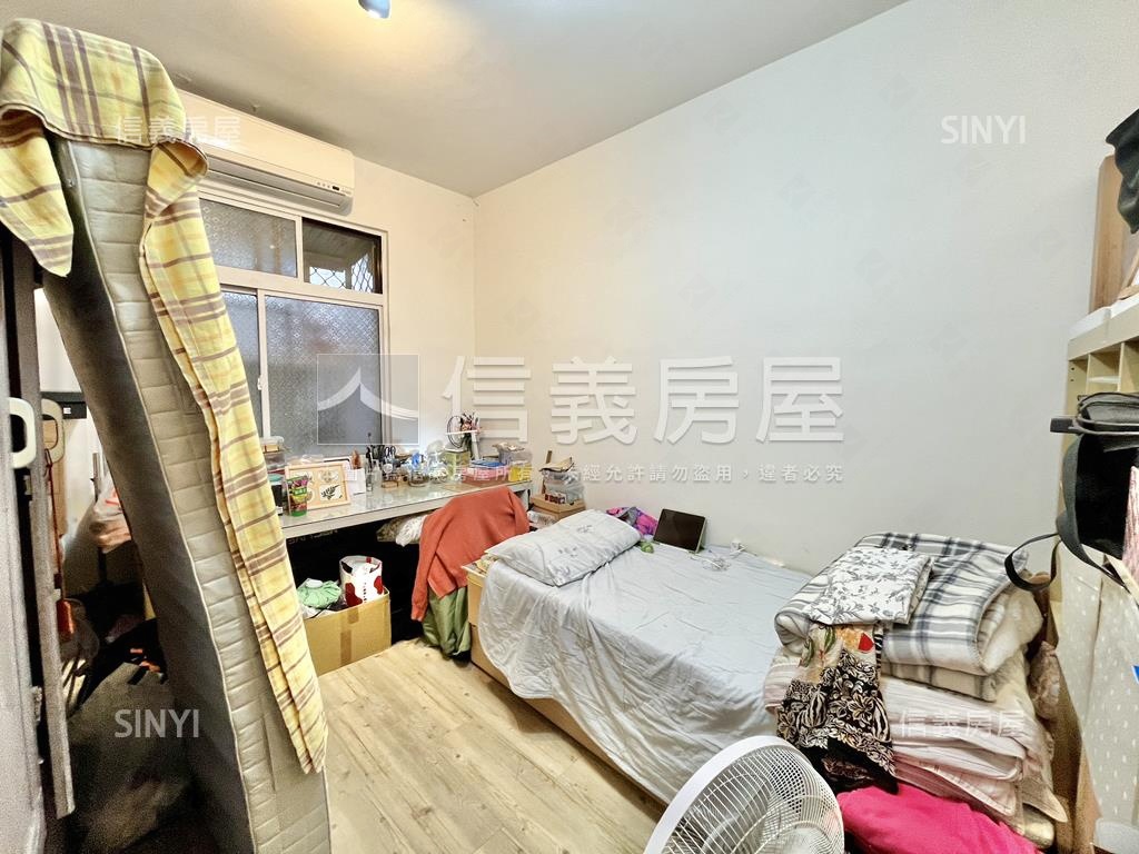 專任約台北小鎮屋況佳３房房屋室內格局與周邊環境