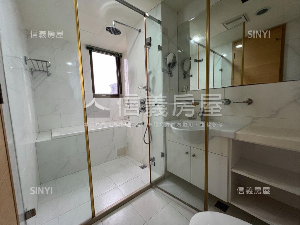 公園首席景觀四房車房屋室內格局與周邊環境