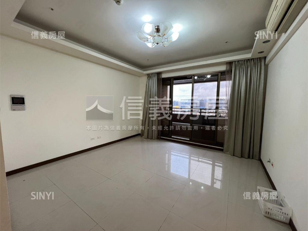 公園首席景觀四房車房屋室內格局與周邊環境