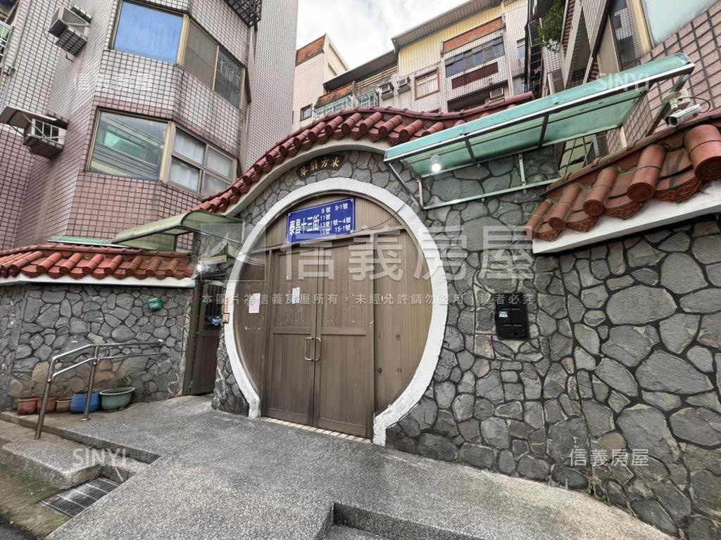 近中山國小一樓店住房屋室內格局與周邊環境