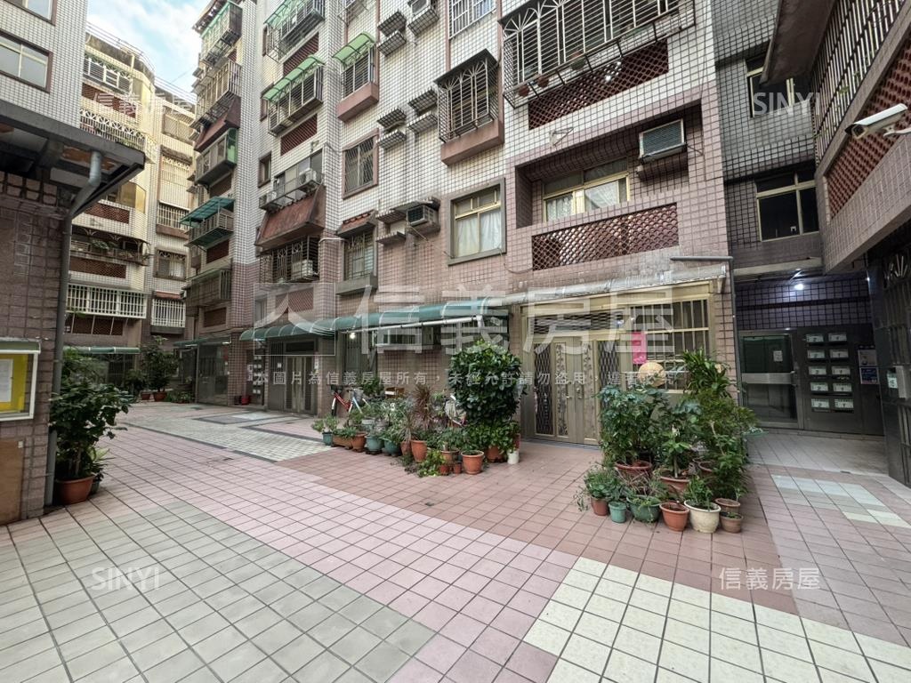 近中山國小一樓店住房屋室內格局與周邊環境