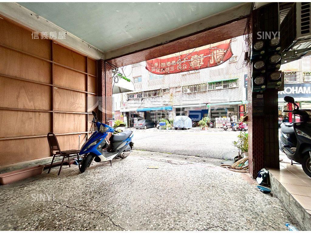 小港二苓商圈黃金店面房屋室內格局與周邊環境