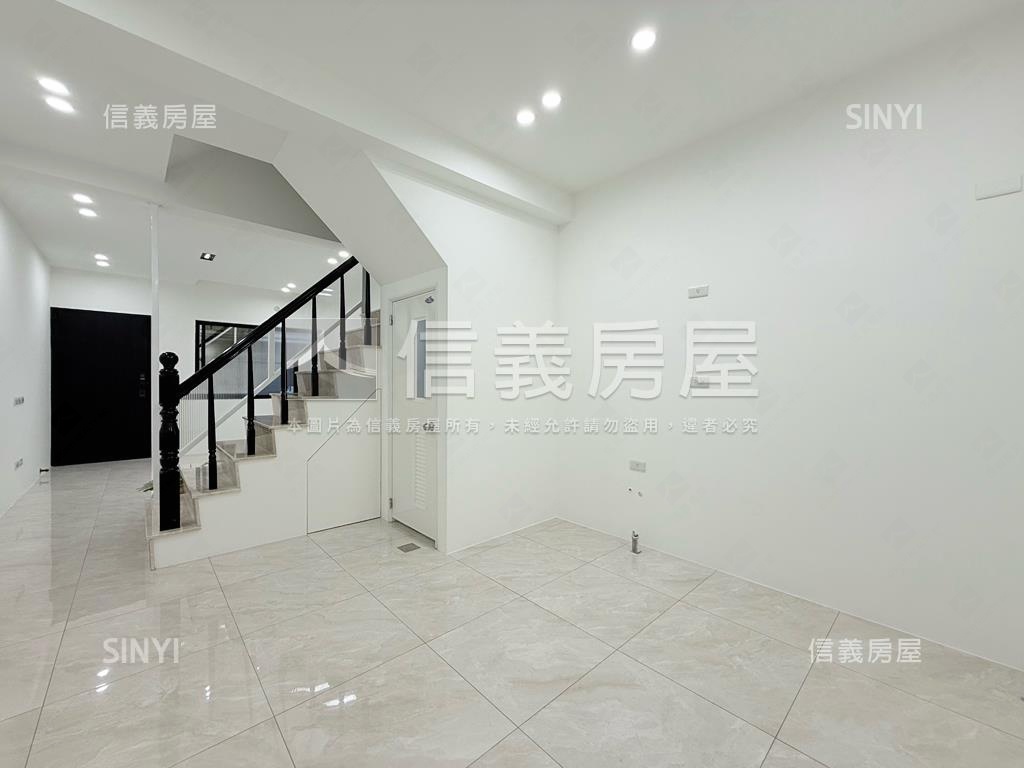 近瑞隆商圈煥新正街透天房屋室內格局與周邊環境