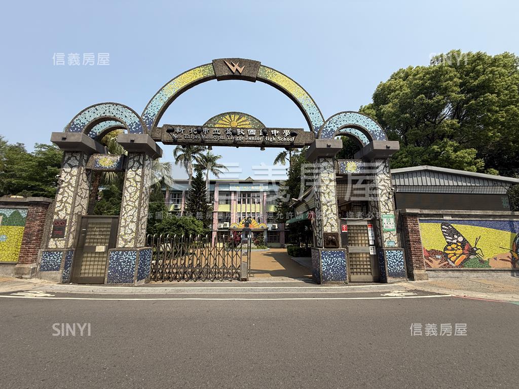 近未來捷運站全新三房房屋室內格局與周邊環境