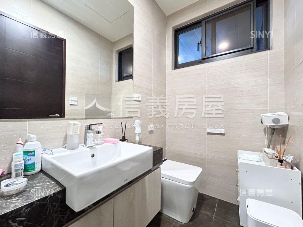 長虹天際雲景翠綠森境名邸房屋室內格局與周邊環境