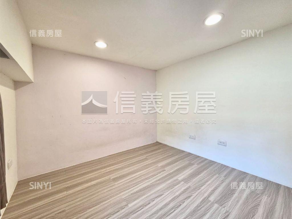 心板硯挑高舒適溫馨房房屋室內格局與周邊環境