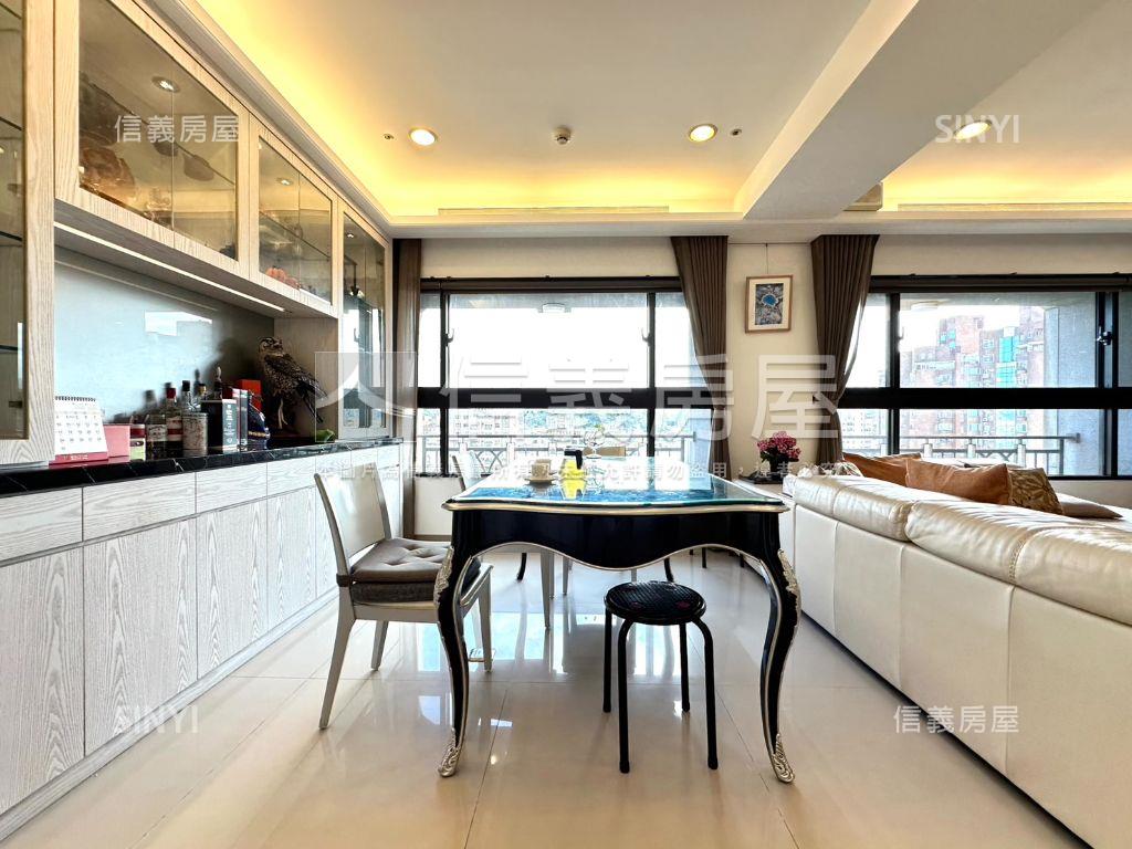 專任台大緣景觀附車位房屋室內格局與周邊環境