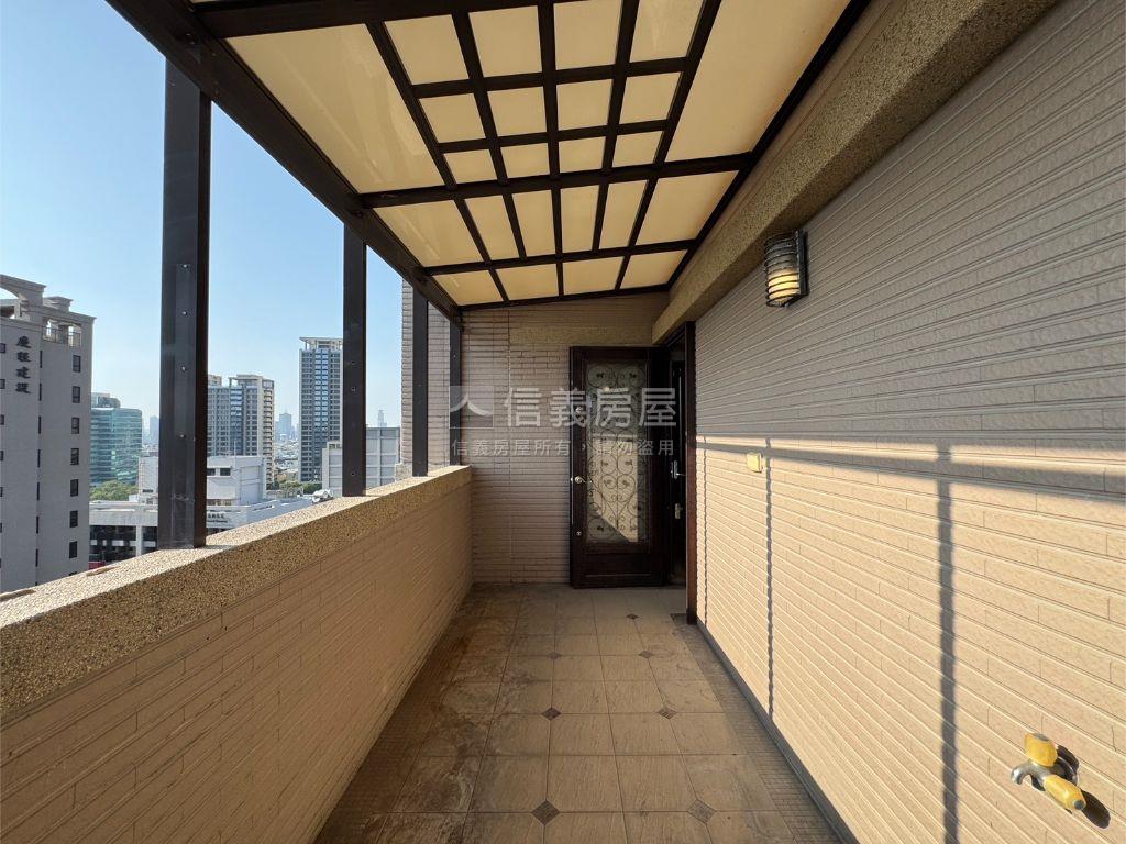 文化翡翠層峰樹海首排美邸房屋室內格局與周邊環境