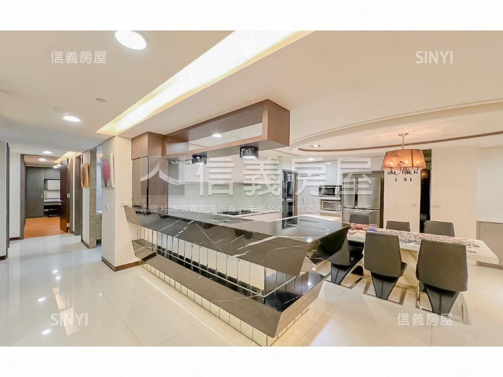 先看這間！鄉林皇居裝潢戶房屋室內格局與周邊環境