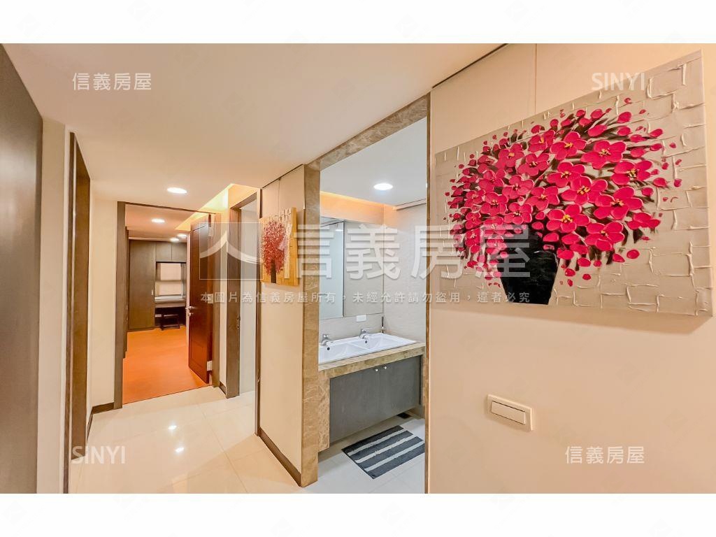 先看這間！鄉林皇居裝潢戶房屋室內格局與周邊環境