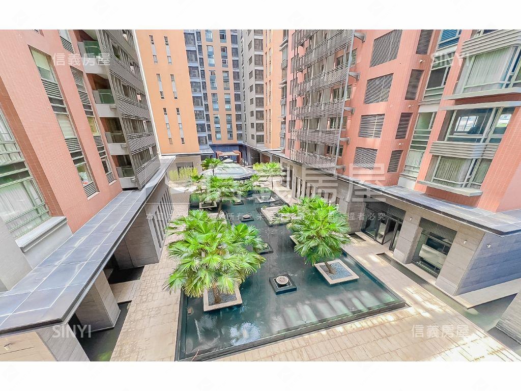 先看這間！鄉林皇居裝潢戶房屋室內格局與周邊環境
