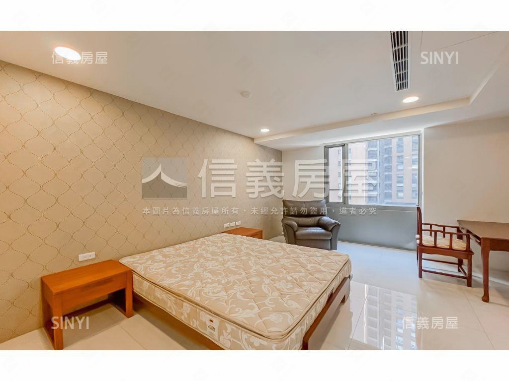 先看這間！鄉林皇居裝潢戶房屋室內格局與周邊環境