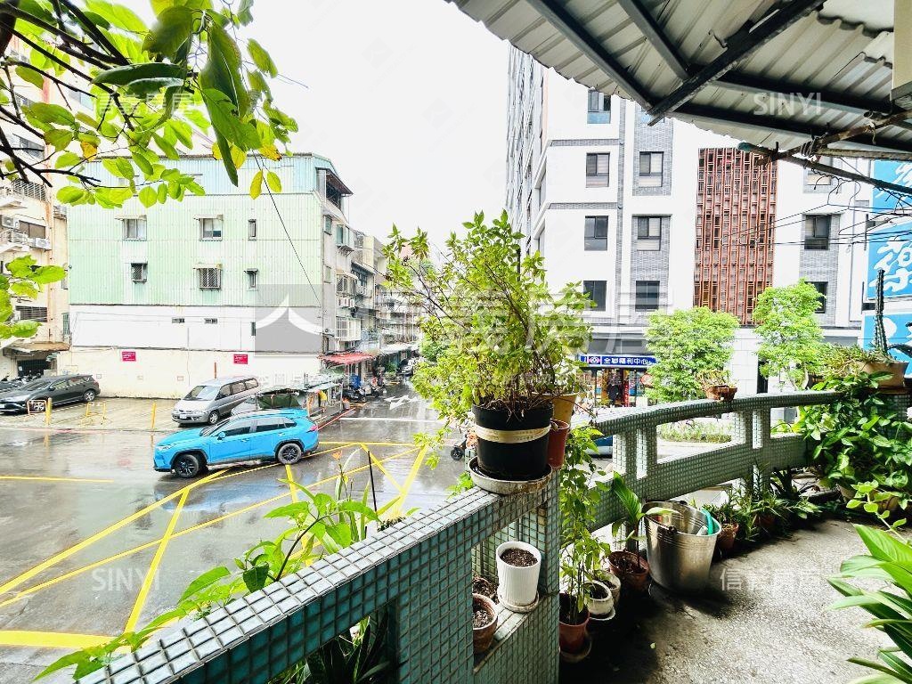 行天宮捷運三角窗透天房屋室內格局與周邊環境