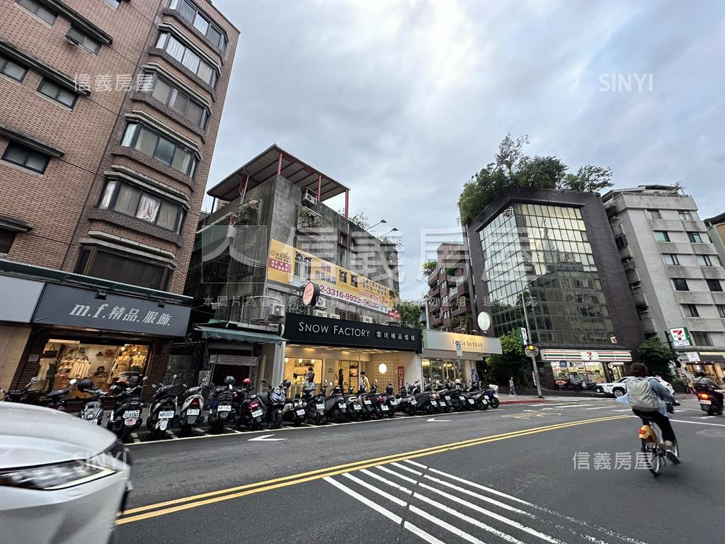 捷運明亮美廈房屋室內格局與周邊環境