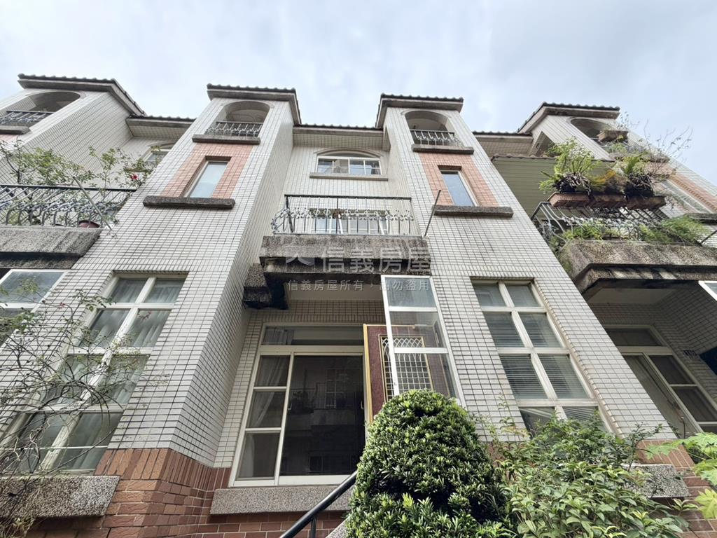 龍邦皇家別墅房屋室內格局與周邊環境