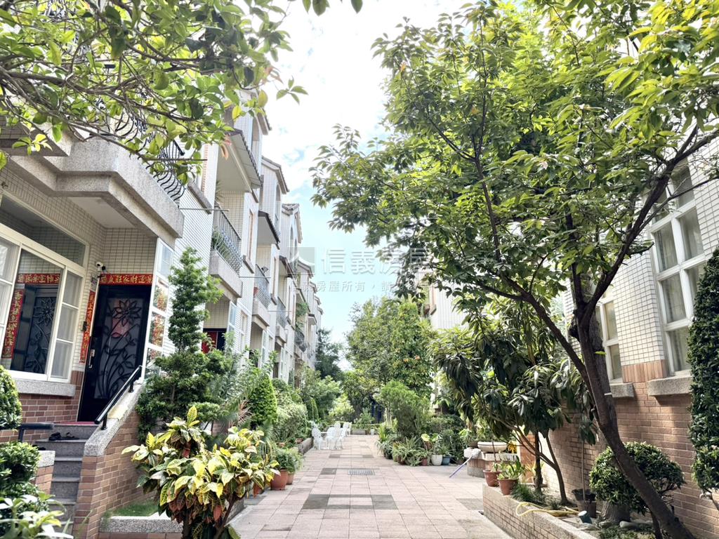 ＮＥＷ！！龍邦皇家別墅房屋室內格局與周邊環境