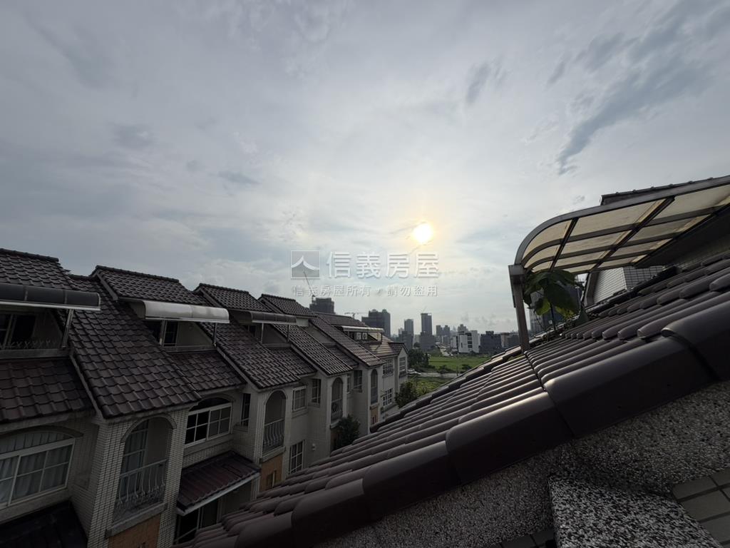 ＮＥＷ！！龍邦皇家別墅房屋室內格局與周邊環境